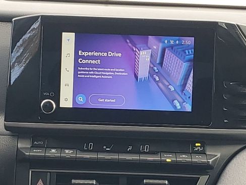 Certified 2025 Toyota Camry SE image 27