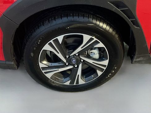 Used 2025 Subaru Crosstrek 2.0i Premium AWD/4WD image 31