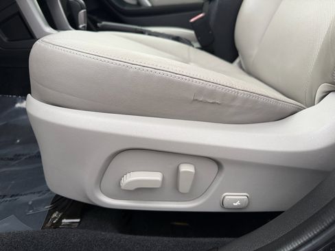 Used 2015 Subaru Forester 2.5i Limited image 34