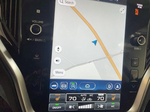 Used 2024 Subaru Legacy Limited image 9