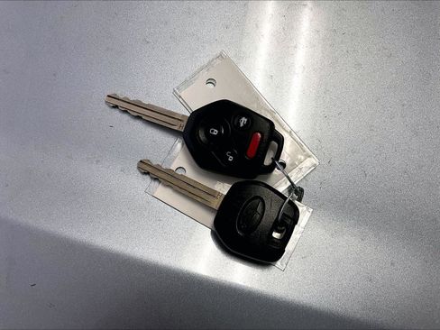 Used 2018 Subaru Impreza 2.0i Premium image 10