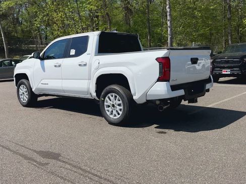 New 2026 Toyota Tacoma SR5 AWD/4WD image 6