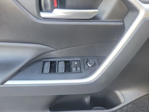 Used 2023 Toyota RAV4 XLE image 16