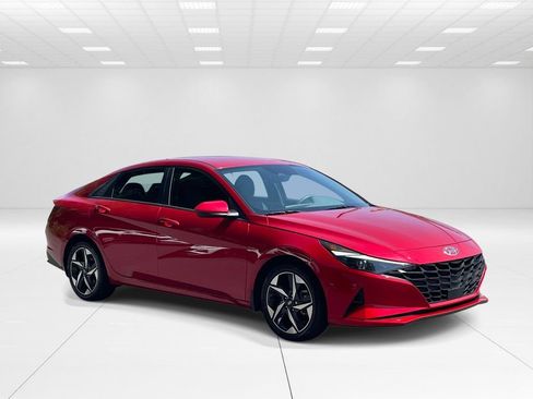 Certified 2023 Hyundai Elantra SEL w/ Convenience Package FWD image 1