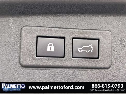 Used 2022 Subaru Outback Touring XT w/ Popular Package #2 AWD/4WD image 14