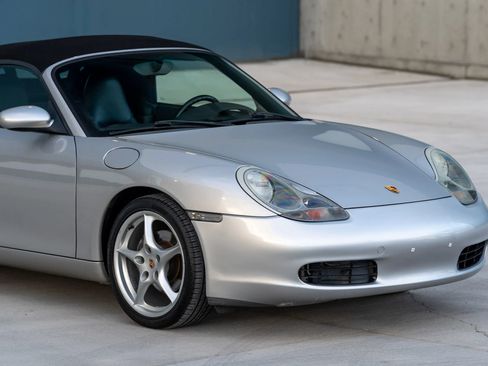 Used 1999 Porsche Boxster RWD image 53