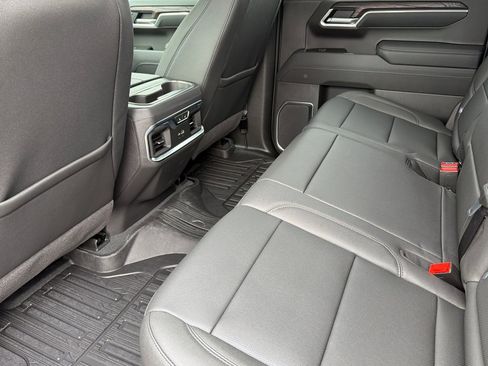 New 2026 GMC Sierra 1500 SLT w/ SLT Premium Package image 10