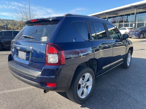 Used 2016 Jeep Compass Sport w/ Power Value Group AWD/4WD image 9