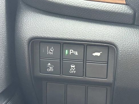 Used 2021 Honda CR-V Touring image 24