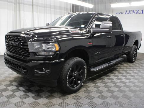 Used 2024 RAM 2500 Big Horn w/ Night Edition AWD/4WD image 9