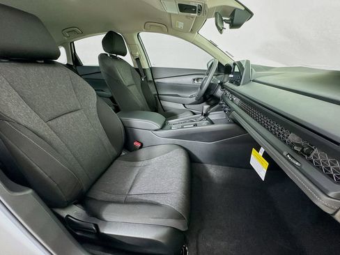 New 2026 Honda Accord LX image 35