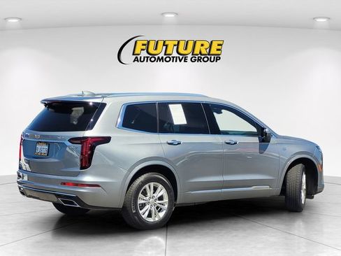 Used 2024 Cadillac XT6 Luxury AWD/4WD image 4