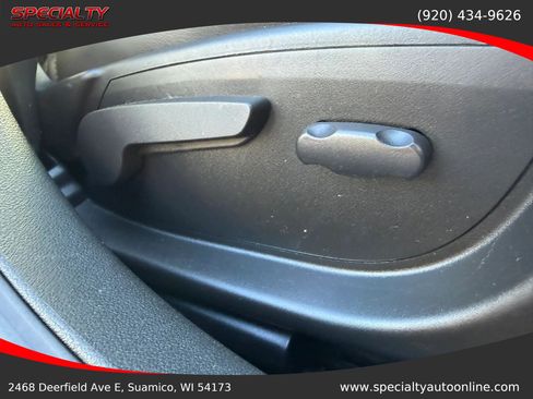 Used 2011 Chevrolet Impala LTZ FWD image 25