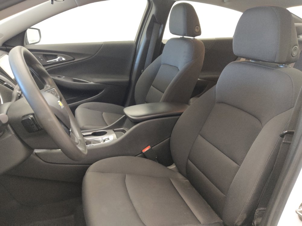Used 2023 Chevrolet Malibu LS w/ Driver Confidence Package FWD image 17