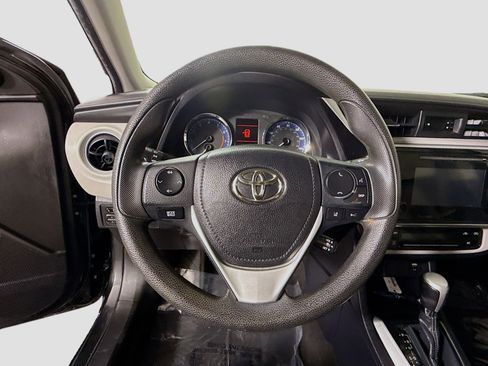 Used 2018 Toyota Corolla L image 13