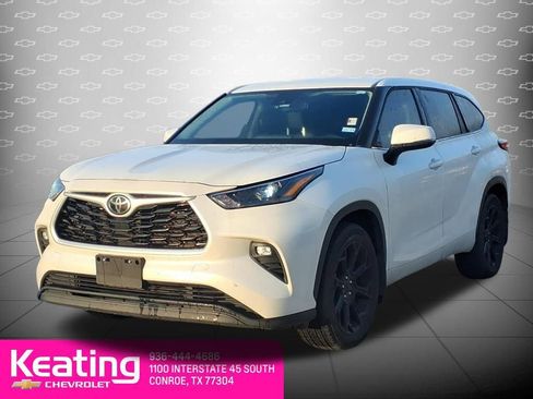 Used 2022 Toyota Highlander LE image 8