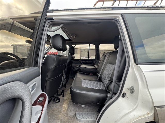 Used 1998 Toyota Land Cruiser AWD/4WD image 10