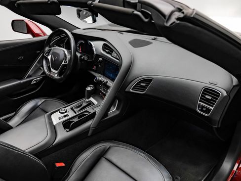 Used 2018 Chevrolet Corvette Z06 RWD image 50