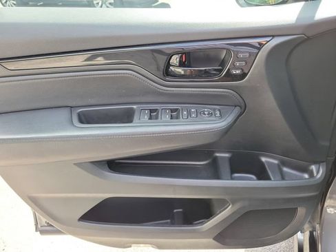 Certified 2024 Honda Odyssey Touring image 22