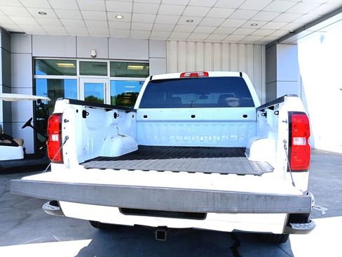 Used 2017 Chevrolet Silverado 1500 LT w/ Texas Edition RWD image 27