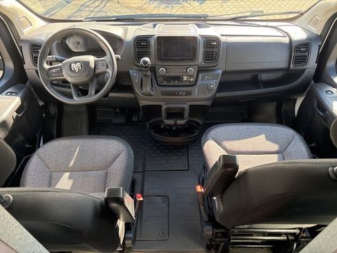 Used 2023 RAM ProMaster 2500 w/ Convenience Group image 10