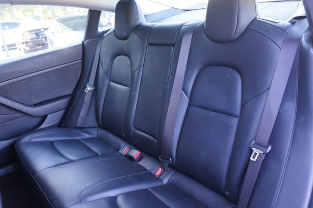 Used 2021 Tesla Model 3 Long Range AWD/4WD image 26