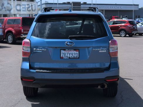 Used 2016 Subaru Forester 2.5i Limited AWD/4WD image 8