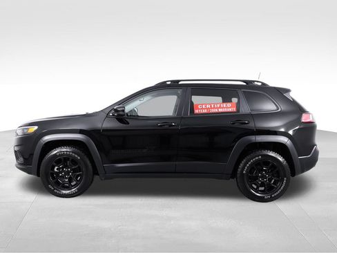 Used 2022 Jeep Cherokee Latitude AWD/4WD image 6