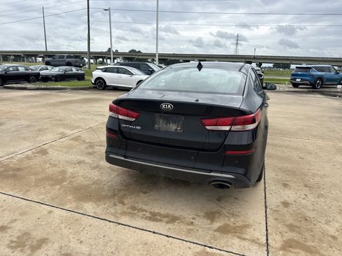 Used 2019 Kia Optima LX FWD image 17