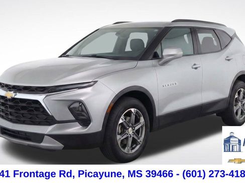 Used 2024 Chevrolet Blazer LT w/ Convenience Package image 1