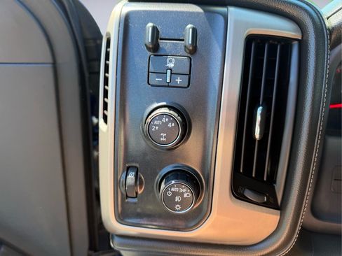 Used 2016 GMC Sierra 1500 Denali w/ Enhanced Driver Alert Package AWD/4WD image 21