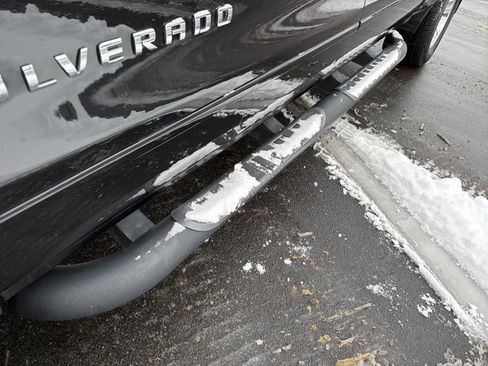 Certified 2018 Chevrolet Silverado 1500 LT w/ All Star Edition image 11