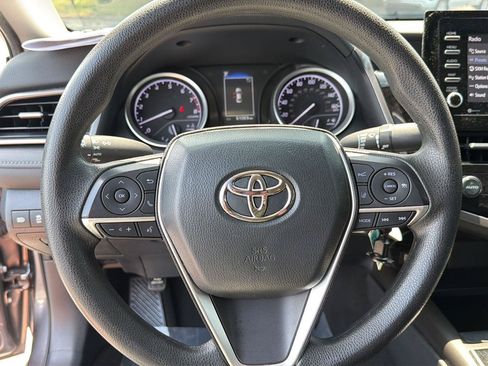 Used 2024 Toyota Camry LE FWD image 8