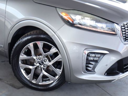 Used 2019 Kia Sorento SX AWD/4WD image 4
