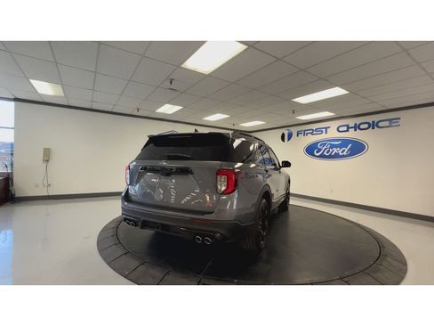 Used 2021 Ford Explorer ST w/ Equipment Group 401A image 9