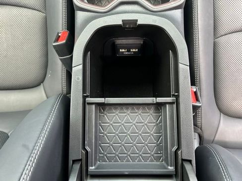 Used 2021 Toyota RAV4 Limited AWD/4WD image 40