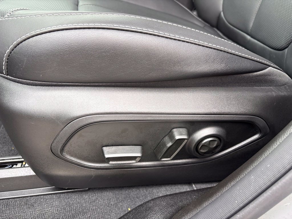 New 2027 Jeep Grand Cherokee Limited AWD/4WD image 16