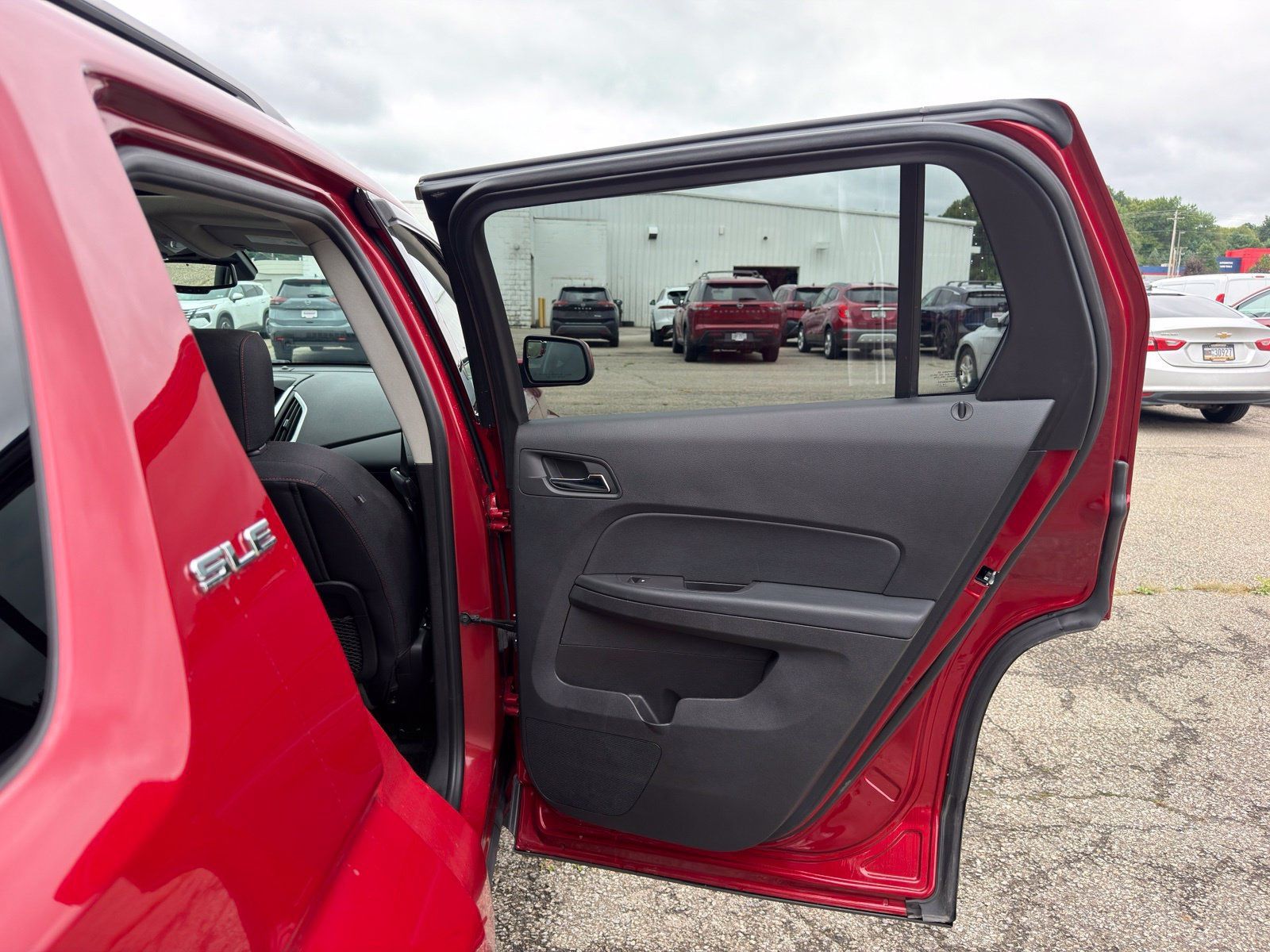 Used 2015 GMC Terrain SLE w/ Convenience Package FWD image 35
