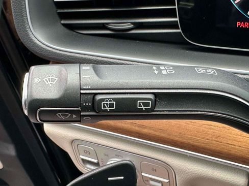 Certified 2023 Mercedes-Benz GLE 450 4MATIC image 23