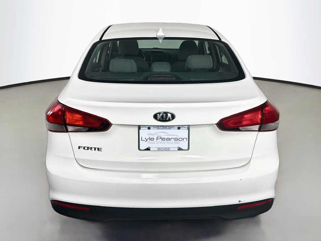 Used 2017 Kia Forte LX FWD image 10