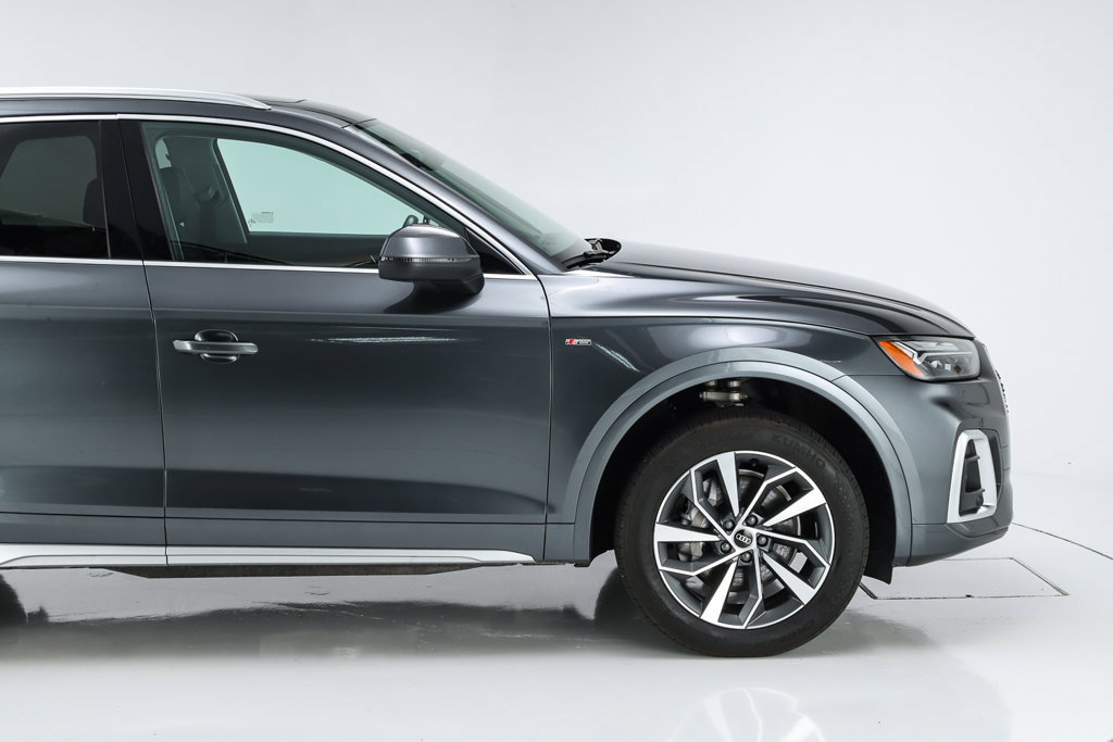 Used 2023 Audi Q5 2.0T Premium Plus w/ Premium Plus Package AWD/4WD image 16