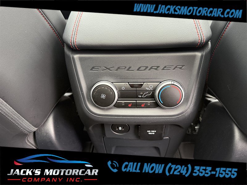 Used 2025 Ford Explorer ST AWD/4WD image 19