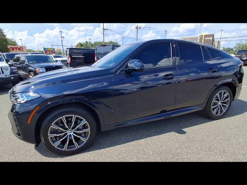Used 2026 BMW X6 xDrive40i w/ Climate Comfort Package AWD/4WD image 4