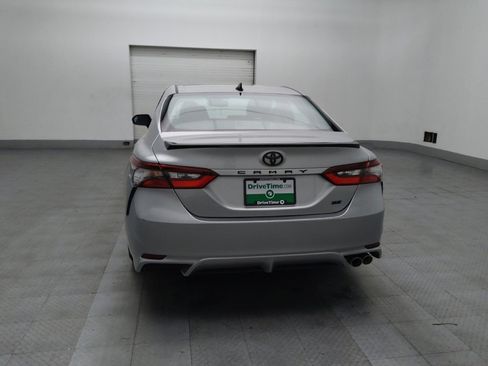Used 2021 Toyota Camry SE w/ Convenience Package image 6