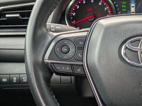 Used 2020 Toyota Camry XSE image 20