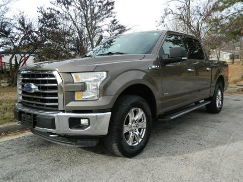 Used 2015 Ford F150 XLT w/ Equipment Group 301A Mid image 1