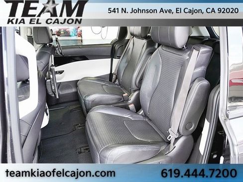 Certified 2022 Kia Carnival SX Prestige image 20