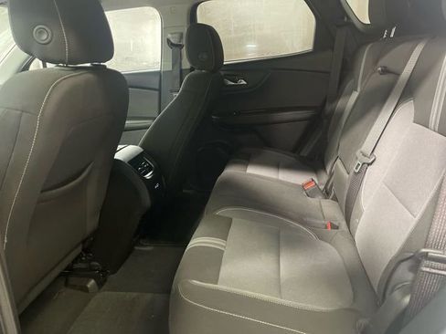 Used 2025 Chevrolet Blazer LT AWD/4WD image 22