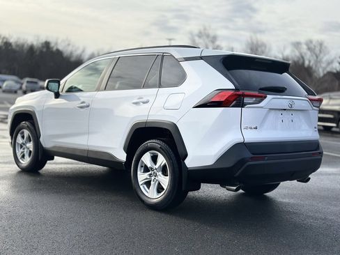 Used 2020 Toyota RAV4 XLE image 4