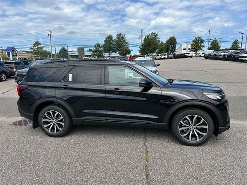 New 2026 Ford Explorer ST-Line AWD/4WD image 23